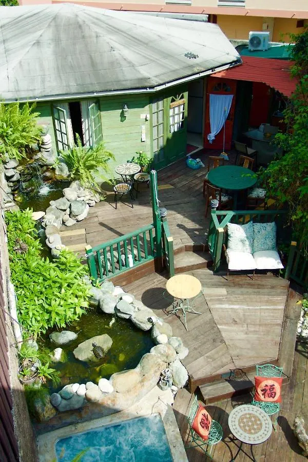 One32 Guesthouse Bejeweled Kingston Appartement